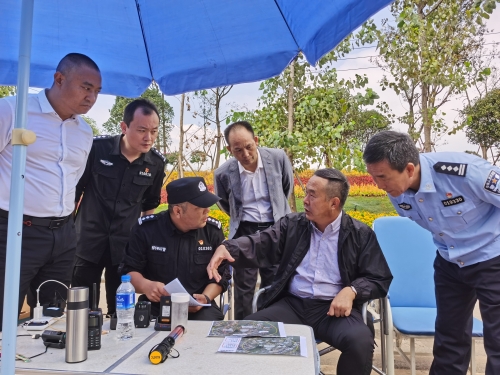 市委常委、政法委书记李康平到官渡区督导调研（区委常委、政法委书记杨汉云陪同）